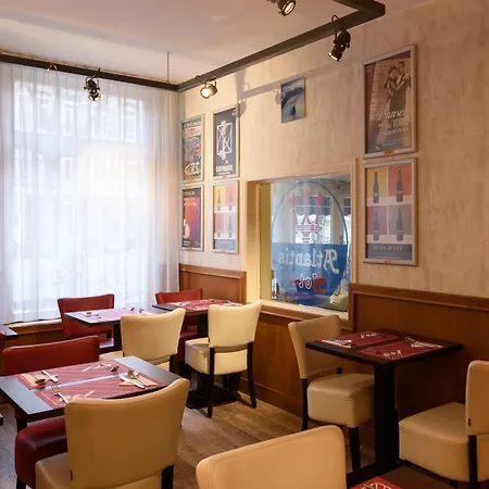 Ξενοδοχείο Atlantis 3*