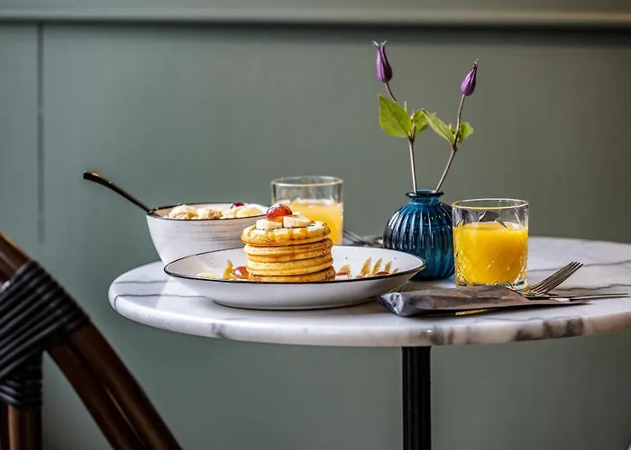 아틀란티스 호텔 3*