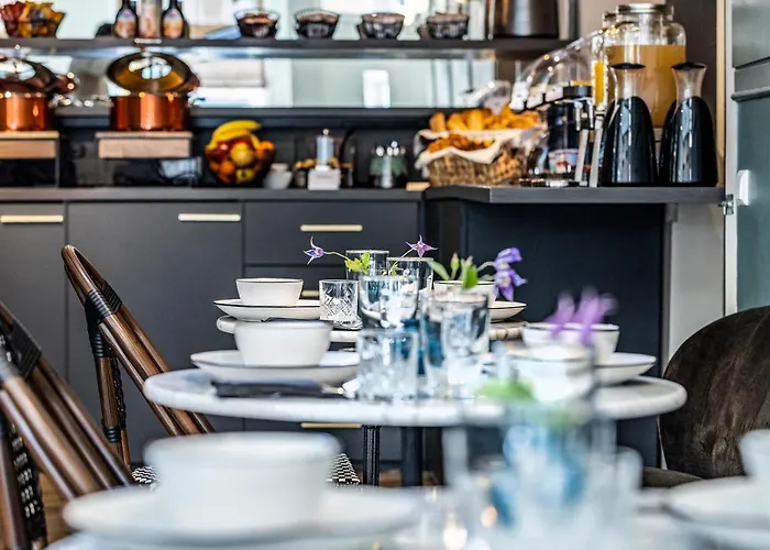 아틀란티스 호텔 3*