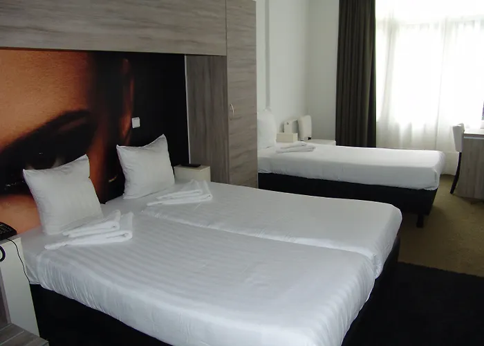 아틀란티스 호텔 3*