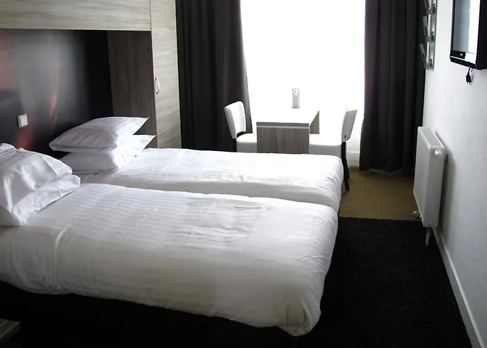 호텔 아틀란티스 3*