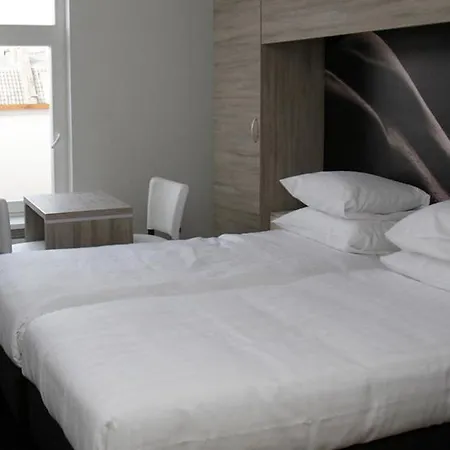 Atlantis Szálloda 3*